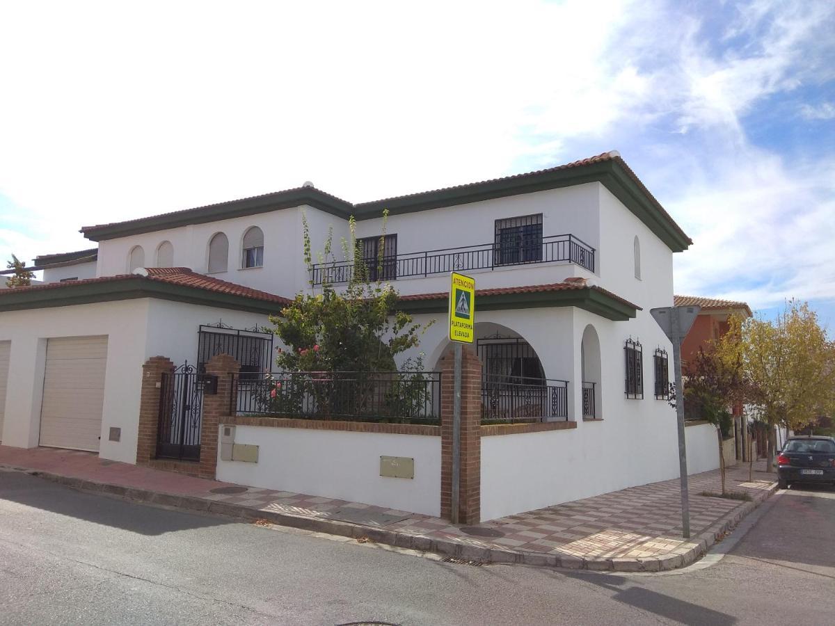 La Casita De La Abuela - Vivienda Familiar Con Encanto El Chaparral  エクステリア 写真