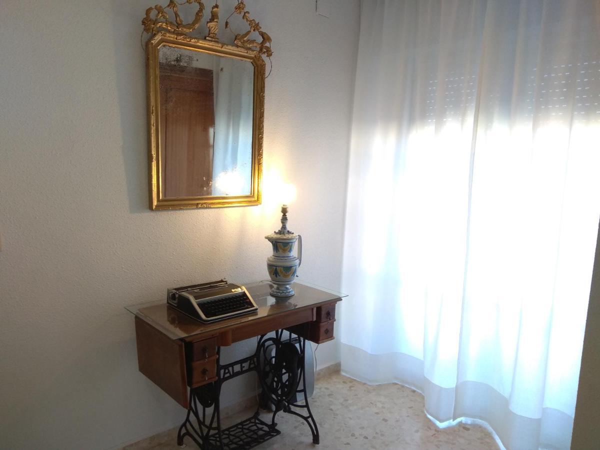 La Casita De La Abuela - Vivienda Familiar Con Encanto El Chaparral  エクステリア 写真